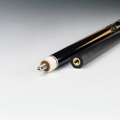 Big Cat Carbon Gold II Cue